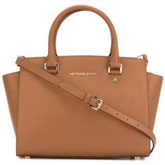 Michael Kors Handbags - Michael Kors | ‘Selma’ (Tan) Medium Cross-Body